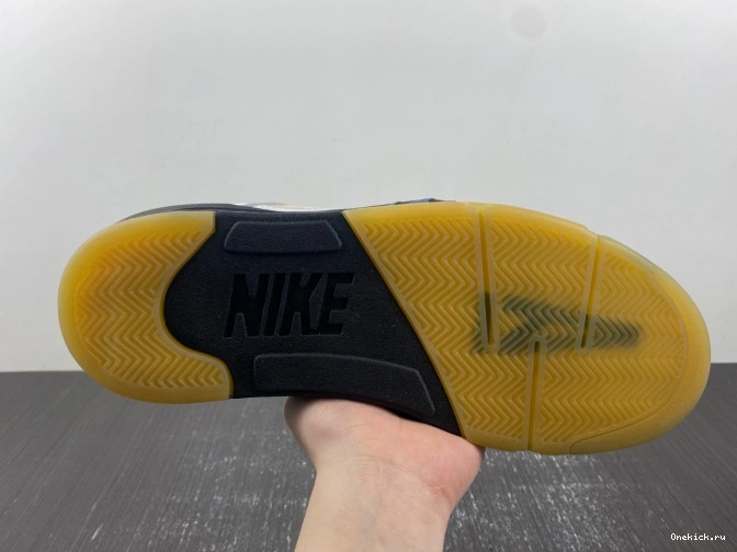 One Kick Jordan Maniere Ma FZ5758-004 x WMNS Air A 5 0815